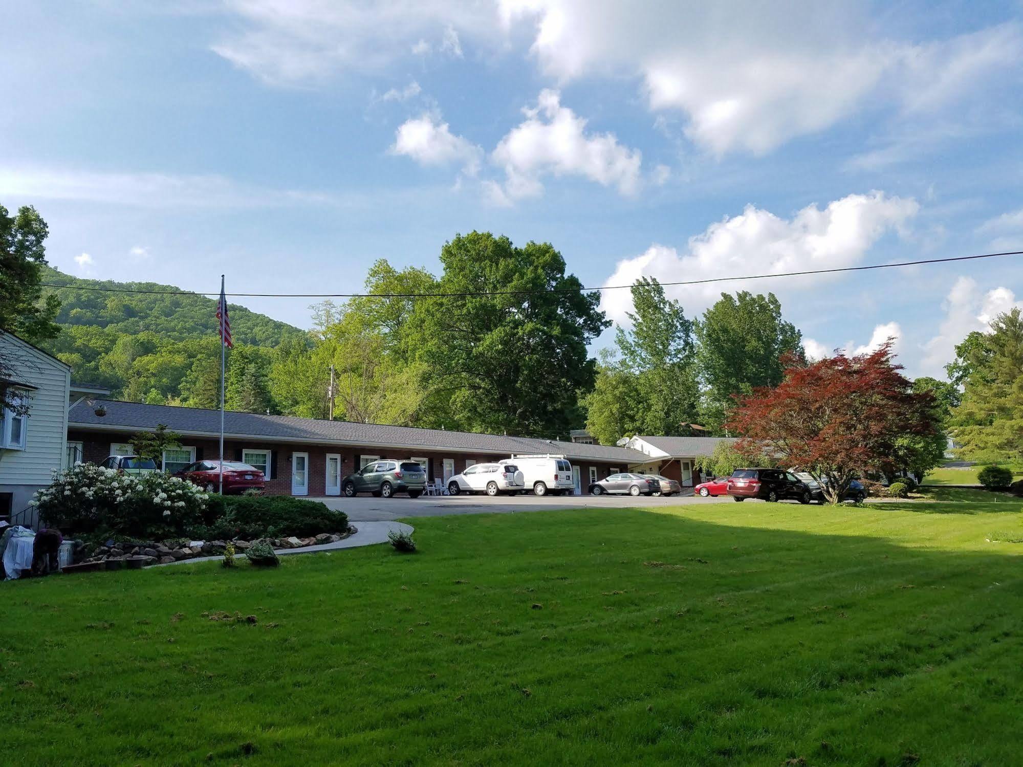 Roseloe Motel Hot Springs Zewnętrze zdjęcie